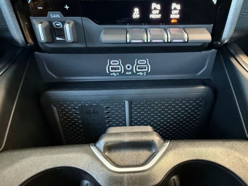 Used 2026 RAM 1500 Big Horn AWD/4WD image 30