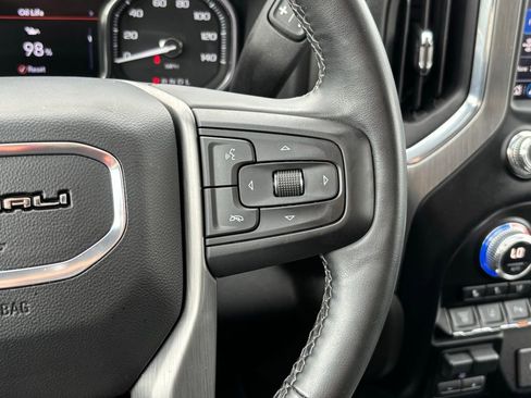 Used 2023 GMC Sierra 2500 Denali image 19