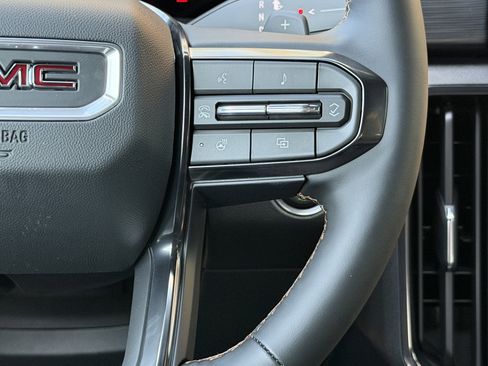 New 2026 GMC Acadia AT4 w/ Luxury Package image 38