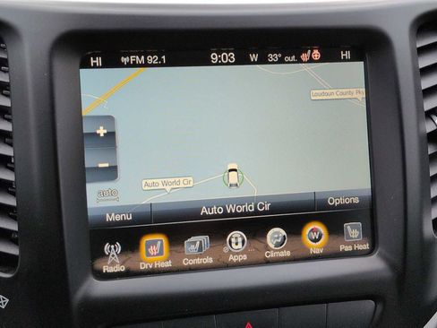 Used 2015 Jeep Cherokee Trailhawk w/ Comfort/Convenience Group image 30