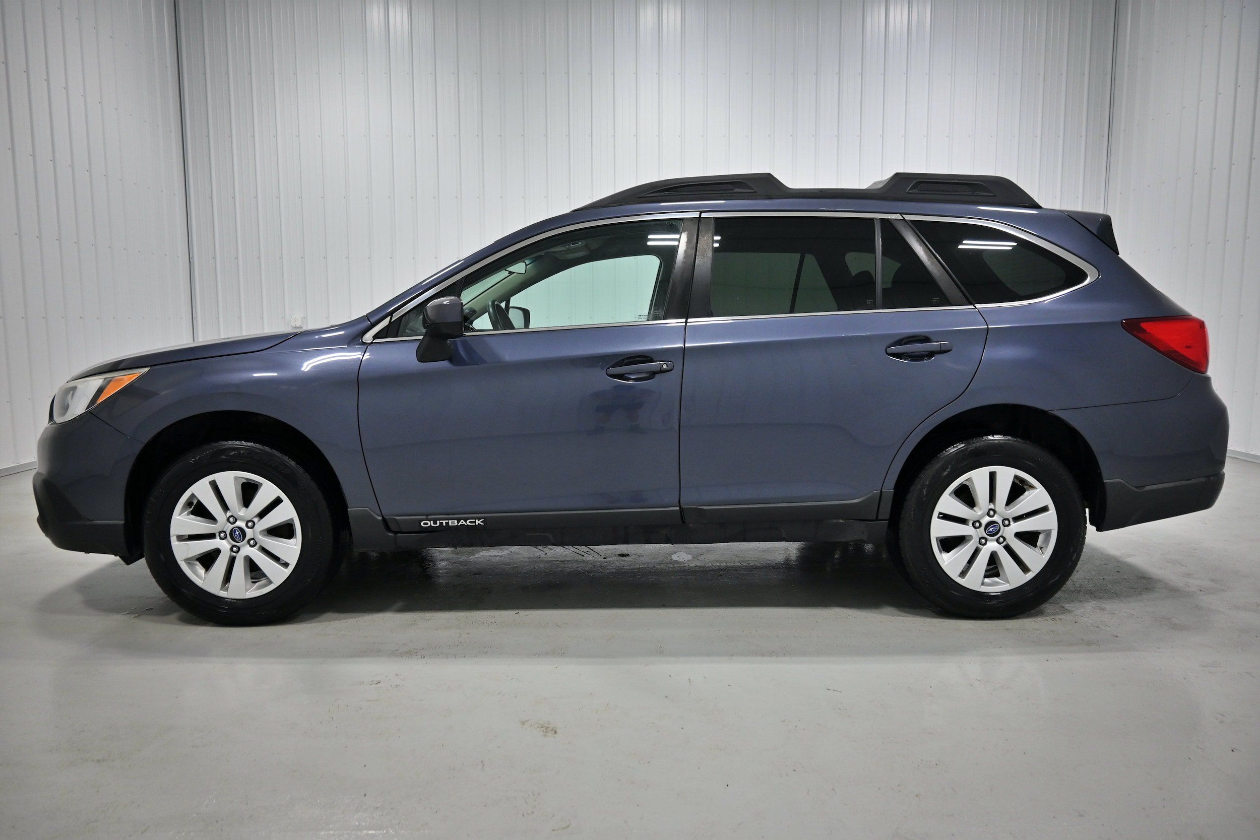 Used 2017 Subaru Outback 2.5i Premium AWD/4WD image 20