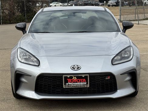 Used 2025 Toyota GR86 Premium image 7