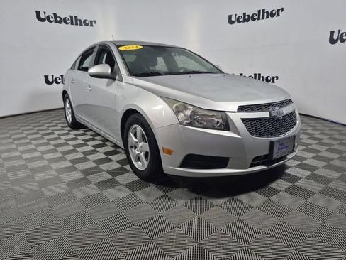 Used 2014 Chevrolet Cruze LT FWD image 1