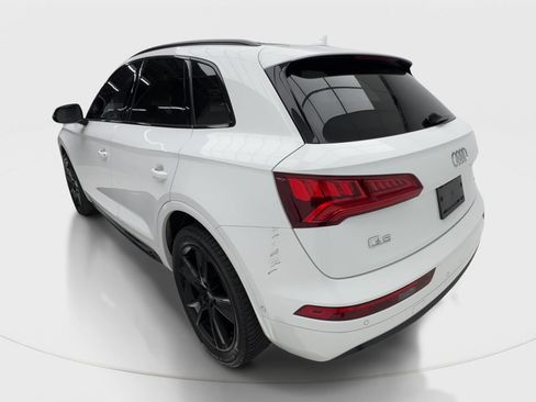 Used 2019 Audi Q5 Prestige w/ Prestige Package AWD/4WD image 10
