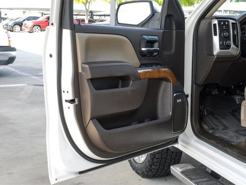 Used 2017 GMC Sierra 1500 SLT image 39