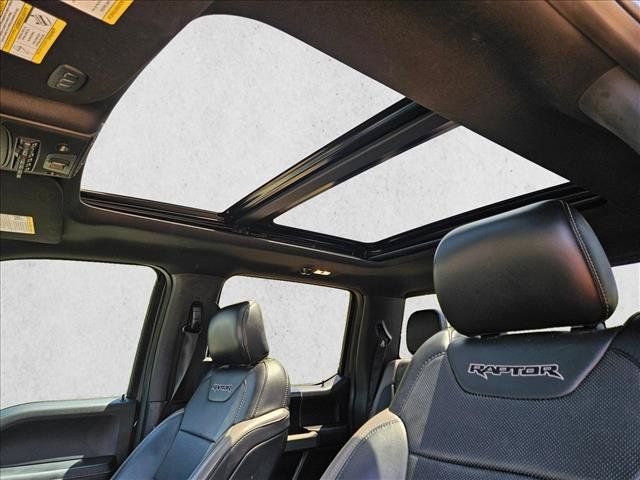 Used 2018 Ford F150 Raptor w/ Equipment Group 802A Luxury AWD/4WD image 16