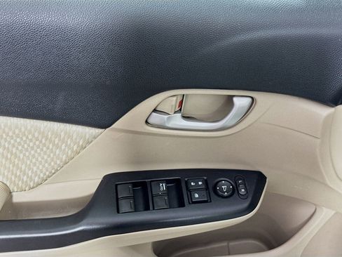 Used 2015 Honda Civic LX image 17