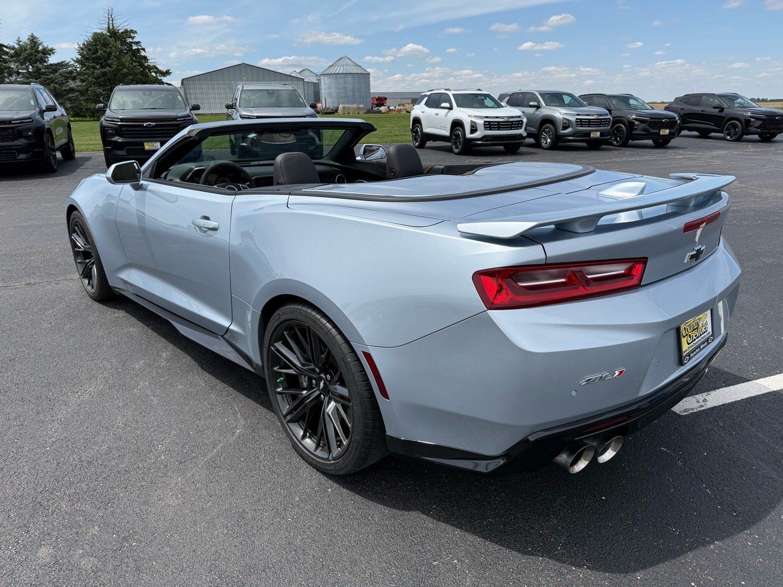 Used 2017 Chevrolet Camaro ZL1 RWD image 5