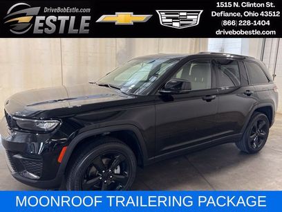 Used 2023 Jeep Grand Cherokee Altitude