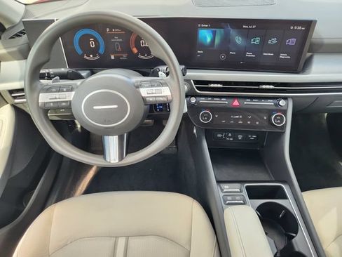 Used 2025 Hyundai Sonata SEL FWD image 27