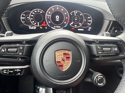 Certified 2026 Porsche Cayenne S AWD/4WD image 32