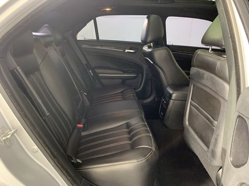 Used 2022 Chrysler 300 S RWD image 38