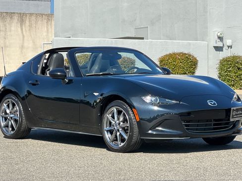 Used 2023 MAZDA MX-5 Miata Grand Touring RWD image 8