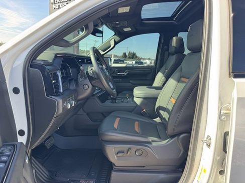 Used 2024 GMC Sierra 1500 AT4 w/ AT4 Premium Package image 20