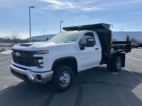 New 2025 Chevrolet Silverado 3500 W/T w/ WT Convenience Package image 3