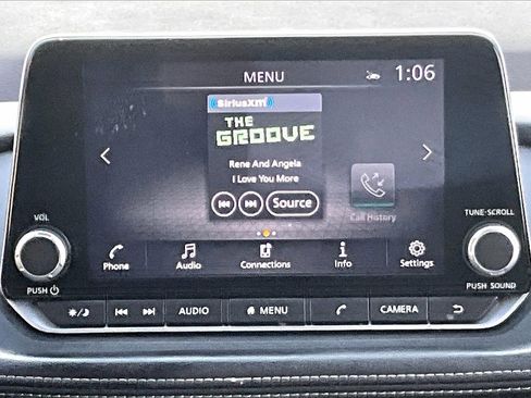 Used 2021 Nissan Rogue SV image 20