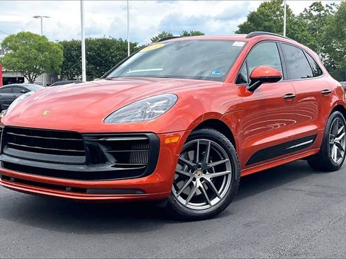 Used 2022 Porsche Macan S AWD/4WD image 1