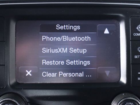 Used 2021 RAM 1500 Classic SLT image 20