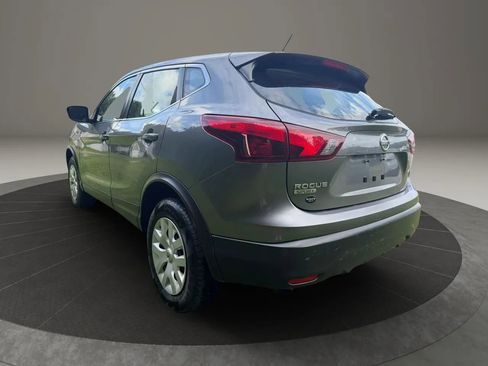 Used 2018 Nissan Rogue Sport S AWD/4WD image 3