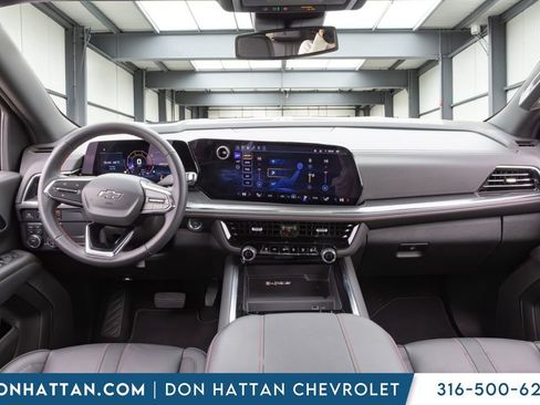 Used 2025 Chevrolet Tahoe RST AWD/4WD image 4