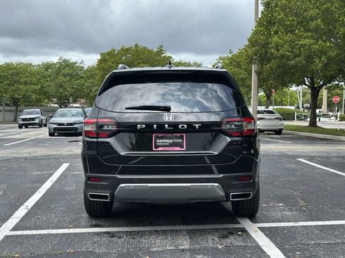 New 2026 Honda Pilot EX-L image 8