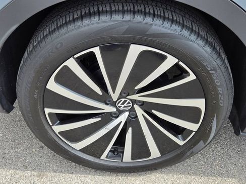 Used 2024 Volkswagen ID.4 S RWD image 12