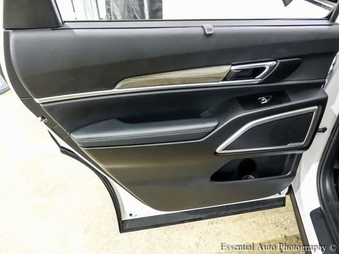 Used 2021 Kia Telluride EX w/ EX Premium Package image 21
