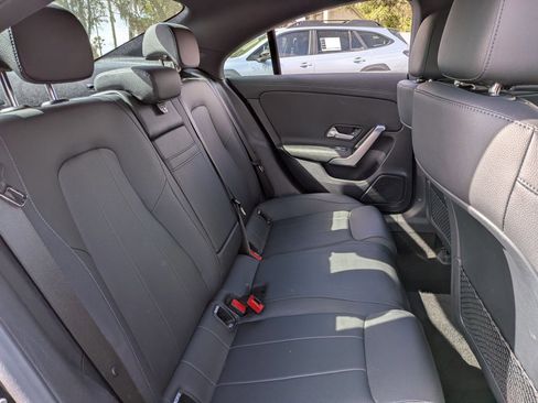 Used 2025 Mercedes-Benz CLA 250 4MATIC image 17