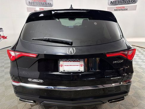 Used 2022 Acura MDX SH-AWD w/ Technology Package image 6