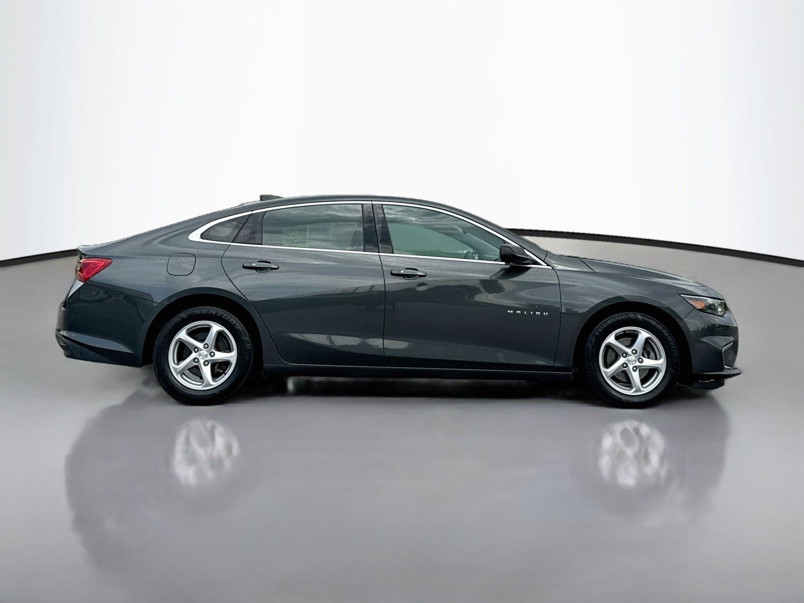 Used 2017 Chevrolet Malibu LS FWD image 8