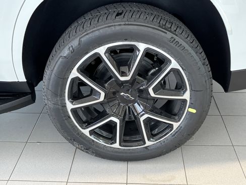 New 2026 Chevrolet Tahoe RST w/ Advanced Technology Package AWD/4WD image 6