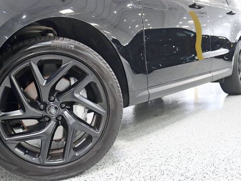 Used 2023 Land Rover Range Rover Sport SE AWD/4WD image 4