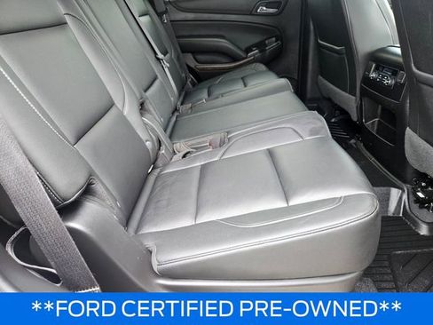 Used 2020 Chevrolet Tahoe LT w/ Luxury Package RWD image 17