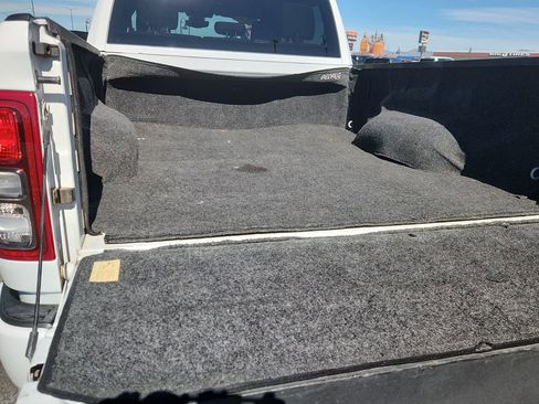 Used 2020 RAM 2500 Big Horn w/ Night Edition image 12