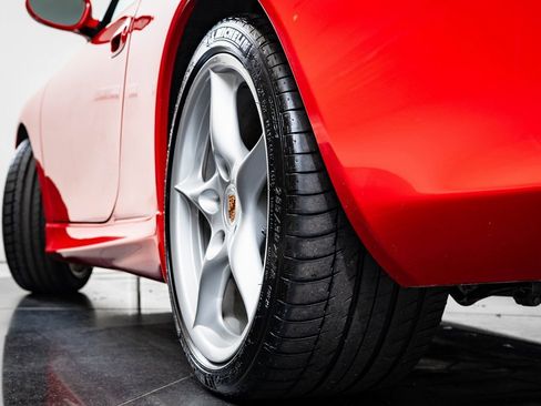 Used 2004 Porsche 911 Carrera image 41