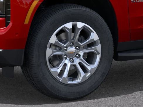 New 2026 Chevrolet Suburban LT w/ Comfort Package AWD/4WD image 9