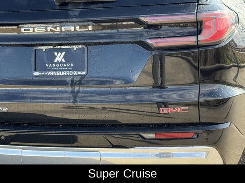 New 2026 GMC Acadia Denali w/ Super Cruise Package image 7