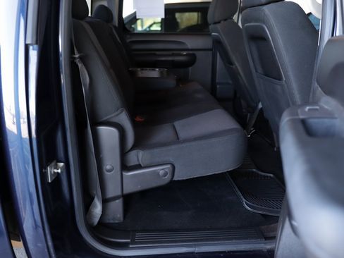 Used 2012 Chevrolet Silverado 2500 LT w/ Interior Plus Package image 27