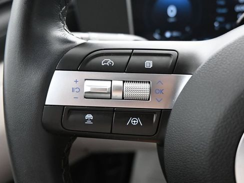 Used 2025 Hyundai Tucson SEL FWD image 30