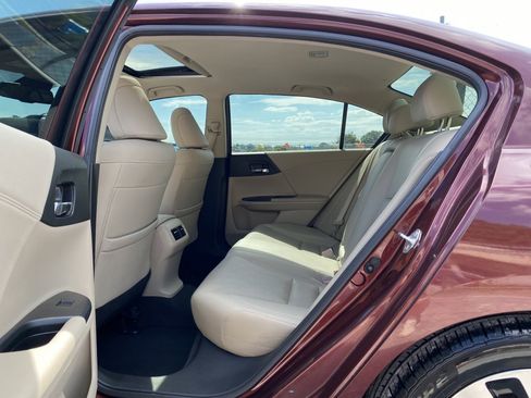 Used 2017 Honda Accord EX-L image 17