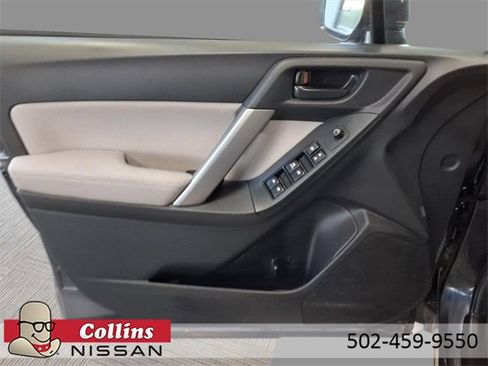 Used 2014 Subaru Forester 2.5i image 11