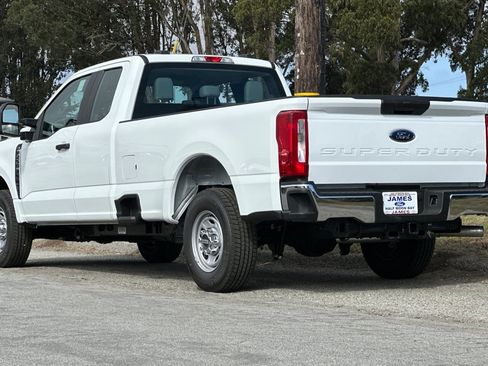 New 2026 Ford F250 XL w/ XL Chrome Package image 10