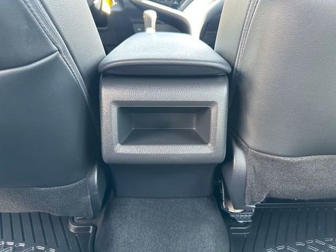 Used 2024 Toyota Camry SE FWD image 23