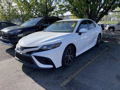 Used 2023 Toyota Camry SE