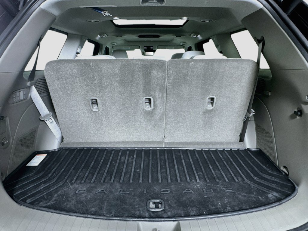Certified 2026 Hyundai Palisade Limited FWD image 29