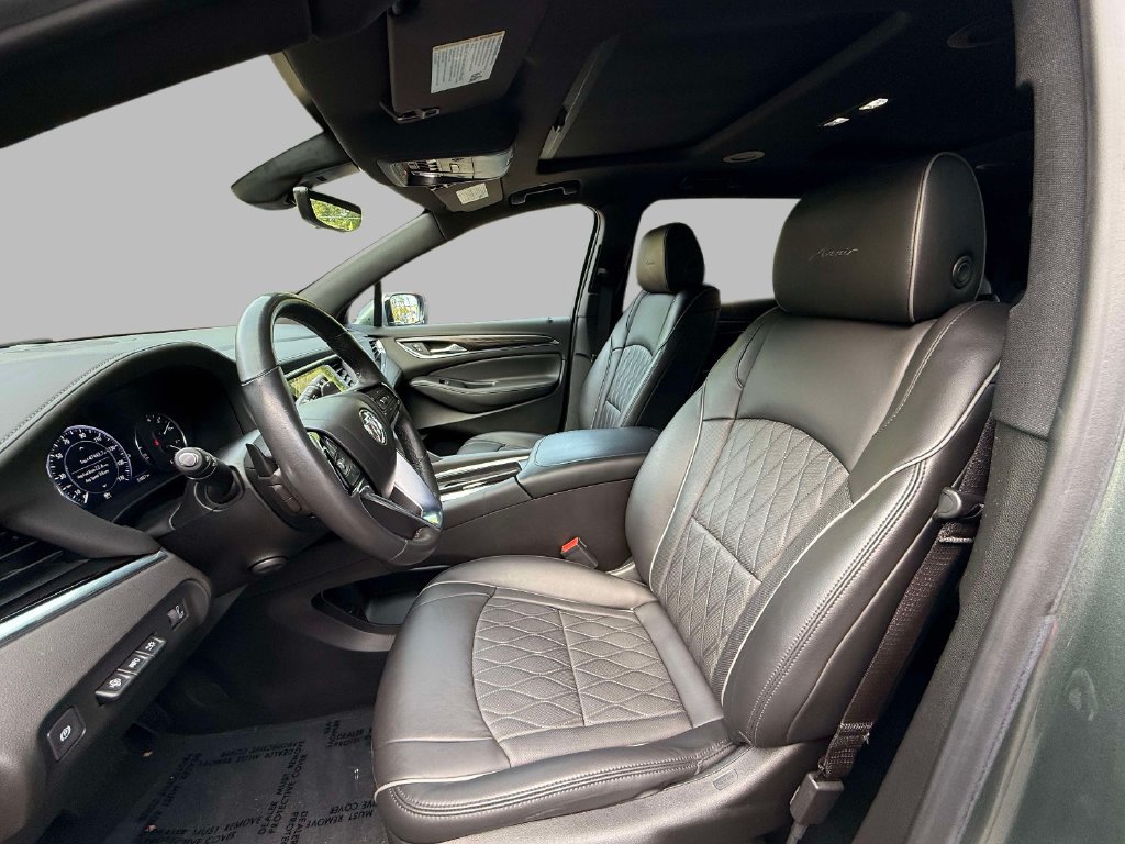 Used 2024 Buick Enclave Avenir w/ Trailering Package, 5000 lbs. AWD/4WD image 2