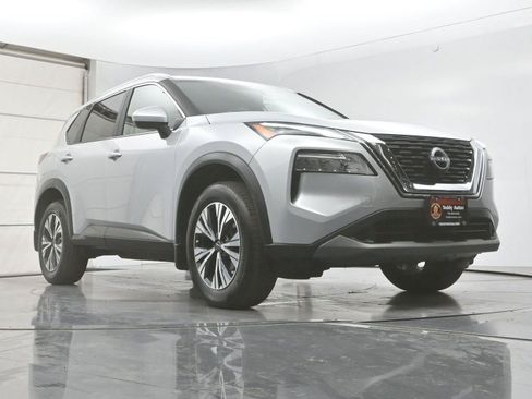 Used 2023 Nissan Rogue SV w/ SV Premium B Package AWD/4WD image 31