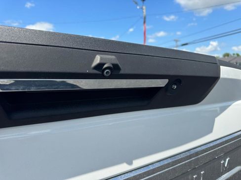 Used 2022 Ford F450 Platinum w/ FX4 Off-Road Package image 10