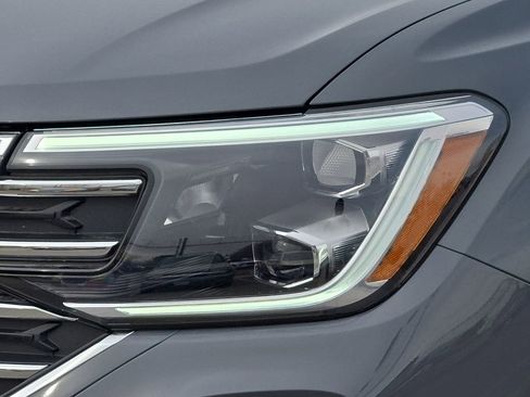 New 2026 Volkswagen Atlas SE FWD image 7