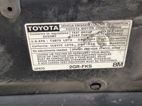 Used 2020 Toyota Tacoma TRD Off-Road w/ Technology Package AWD/4WD image 30